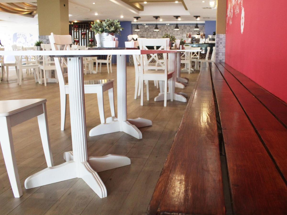 Hotel Corona Plaza Rosarito Bagian luar foto
